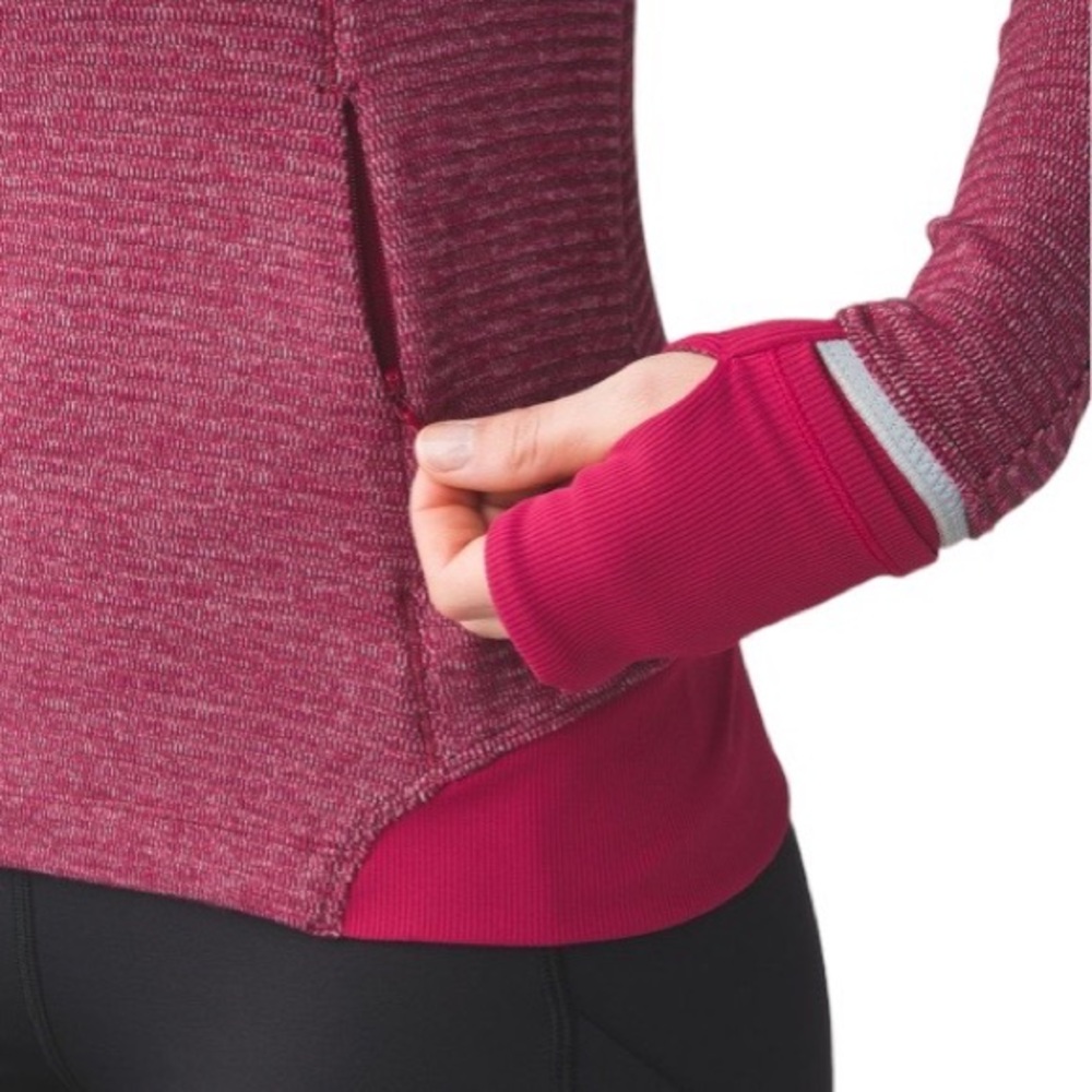 Lululemon Runderful Half Zip in Berry Rumble - Picture 2 of 12